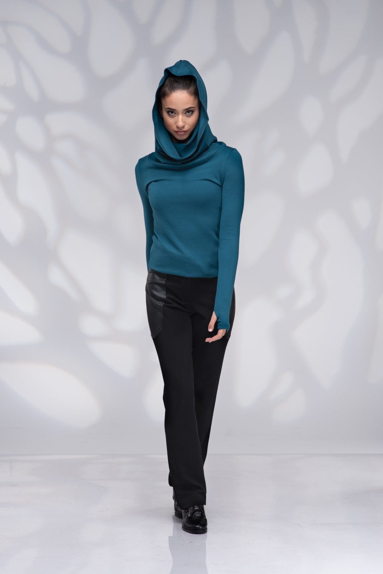 Black Cowl Hood Winter Sweater with Thumb Holes