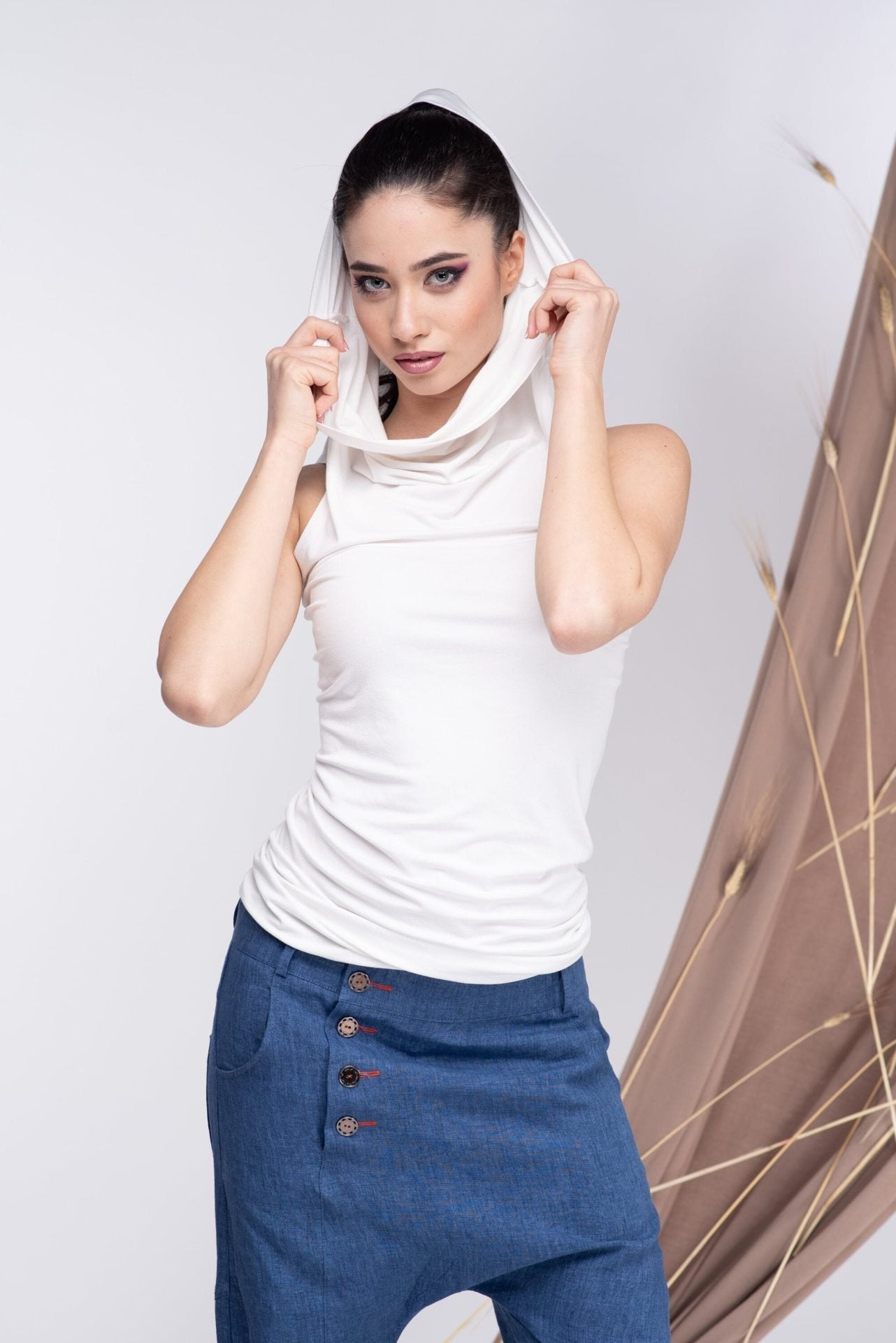 Hooded Crop Top Sleeveless Hoodie