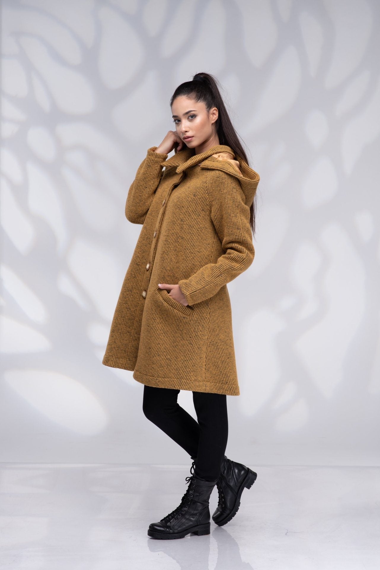 Short Wool Swing Coat Hooded Winter Warm Short with Lining