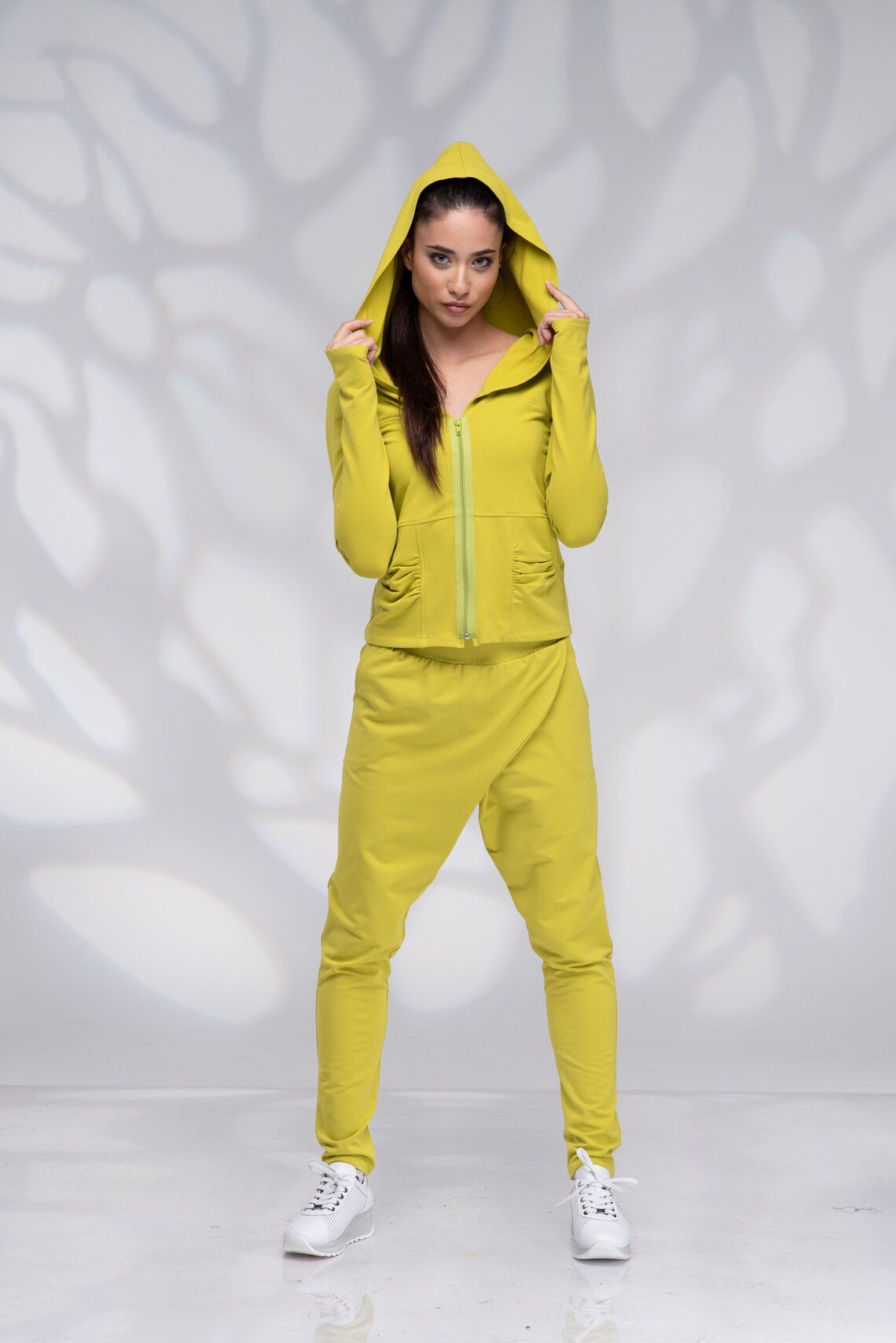 Zip Up Hoodie Fitted Sweatshirt for Women With Thumb Hole Sleeve