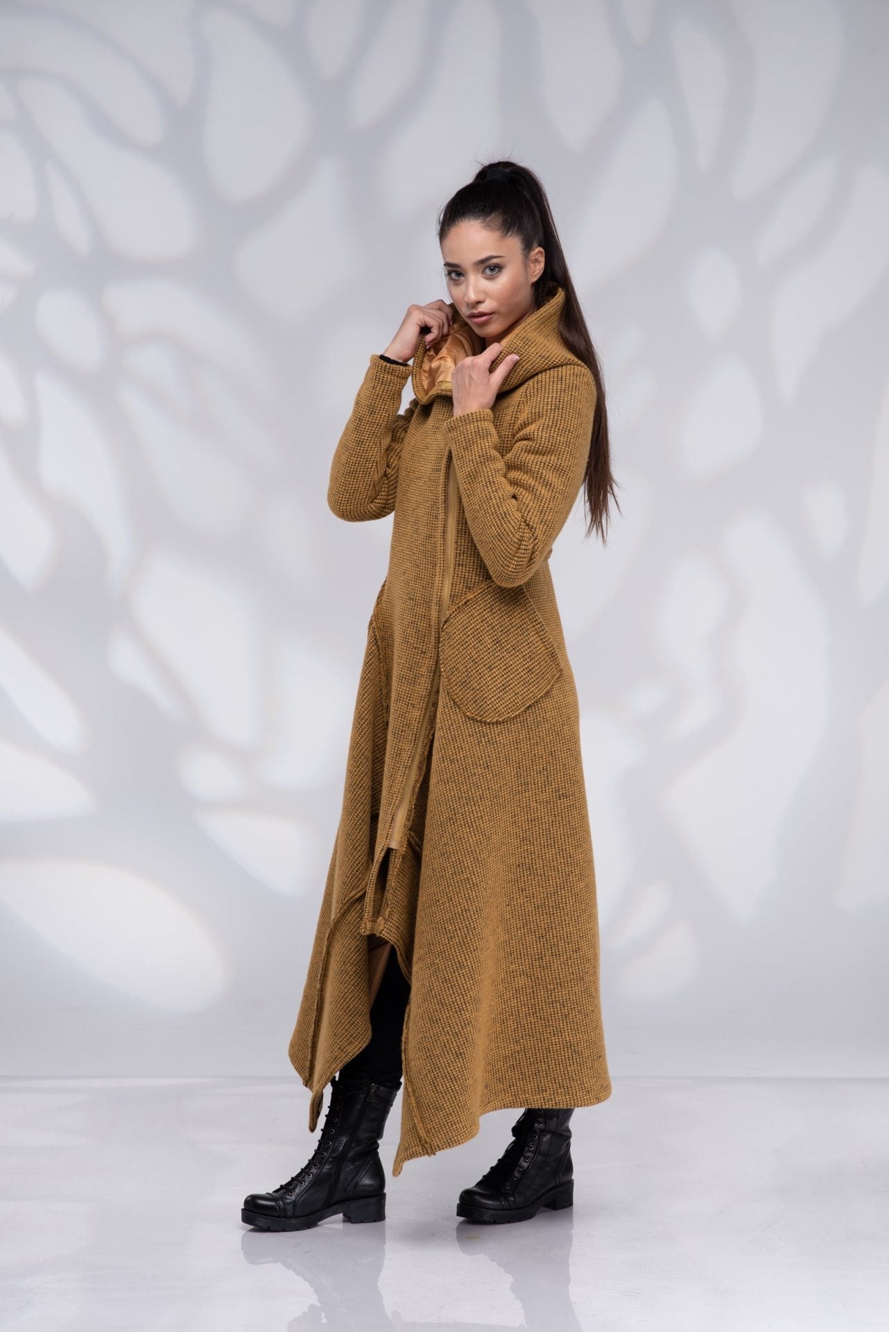 Warm Winter Wool Coat Hooded Long with Zip and Lining