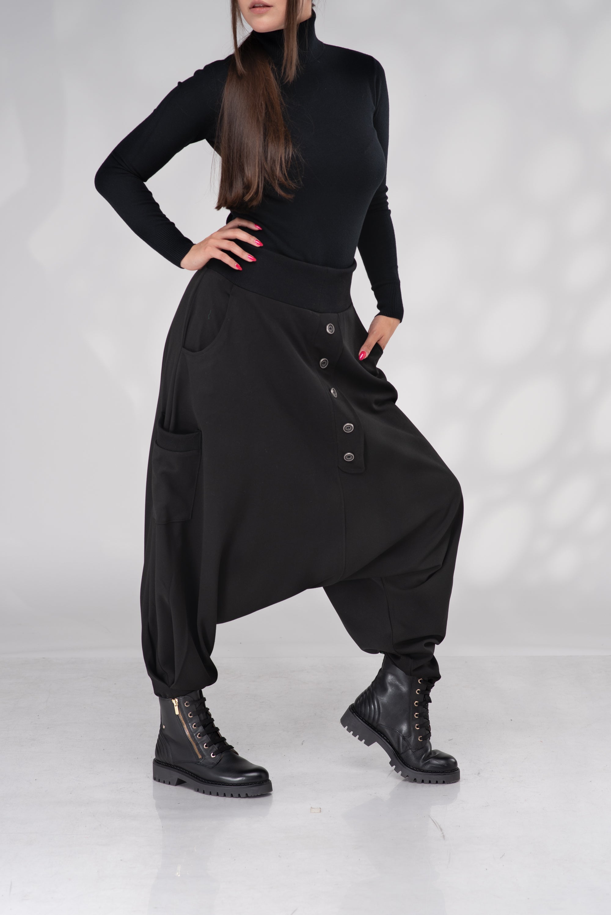 Avant-Garde Harem Pants – Oversized Drop Crotch Pants with Pockets