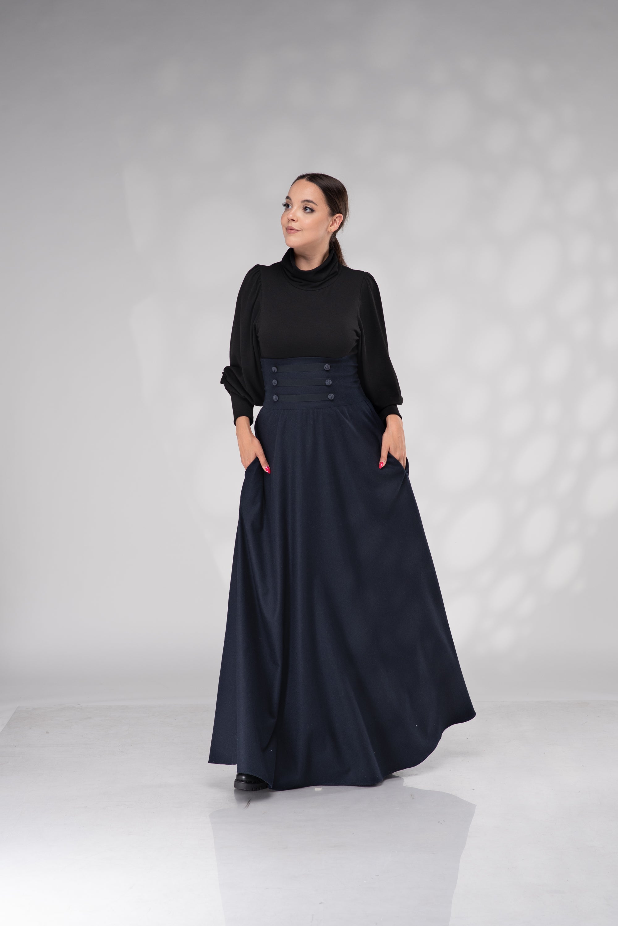 High Waist Maxi Skirt – Elegant Full Length Skirt with Pockets