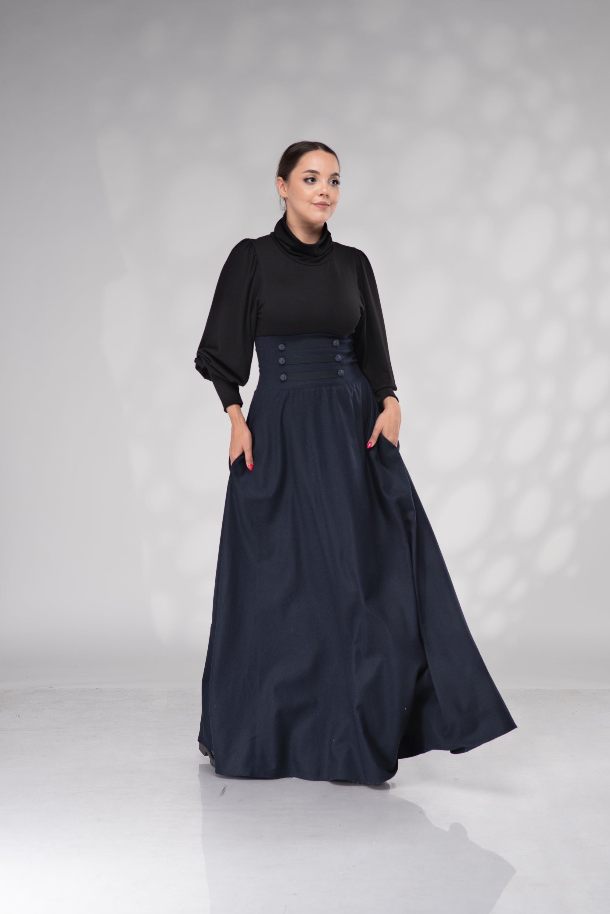 High Waist Maxi Skirt – Elegant Full Length Skirt with Pockets
