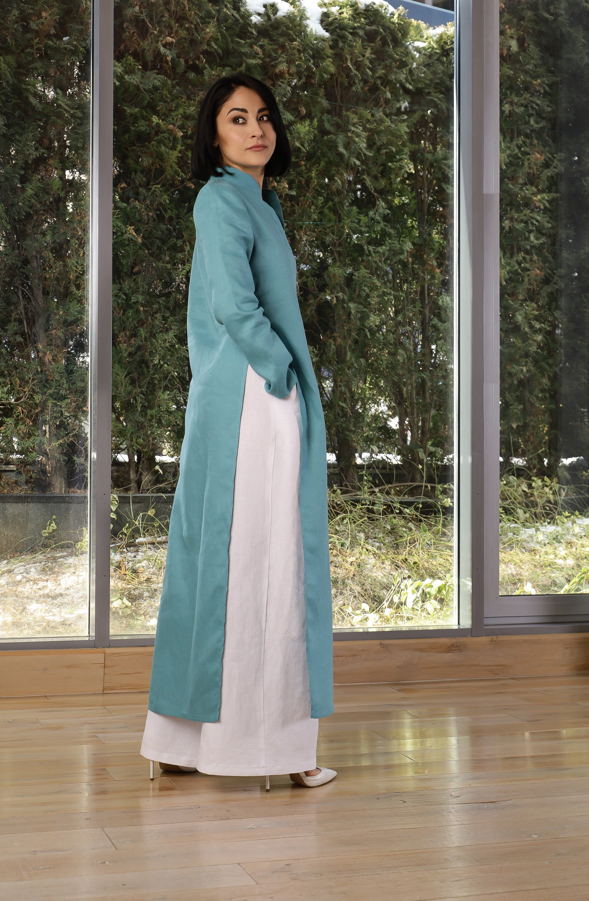 Long Linen Tunic for Women – Minimalist Side Slit Tunic Top
