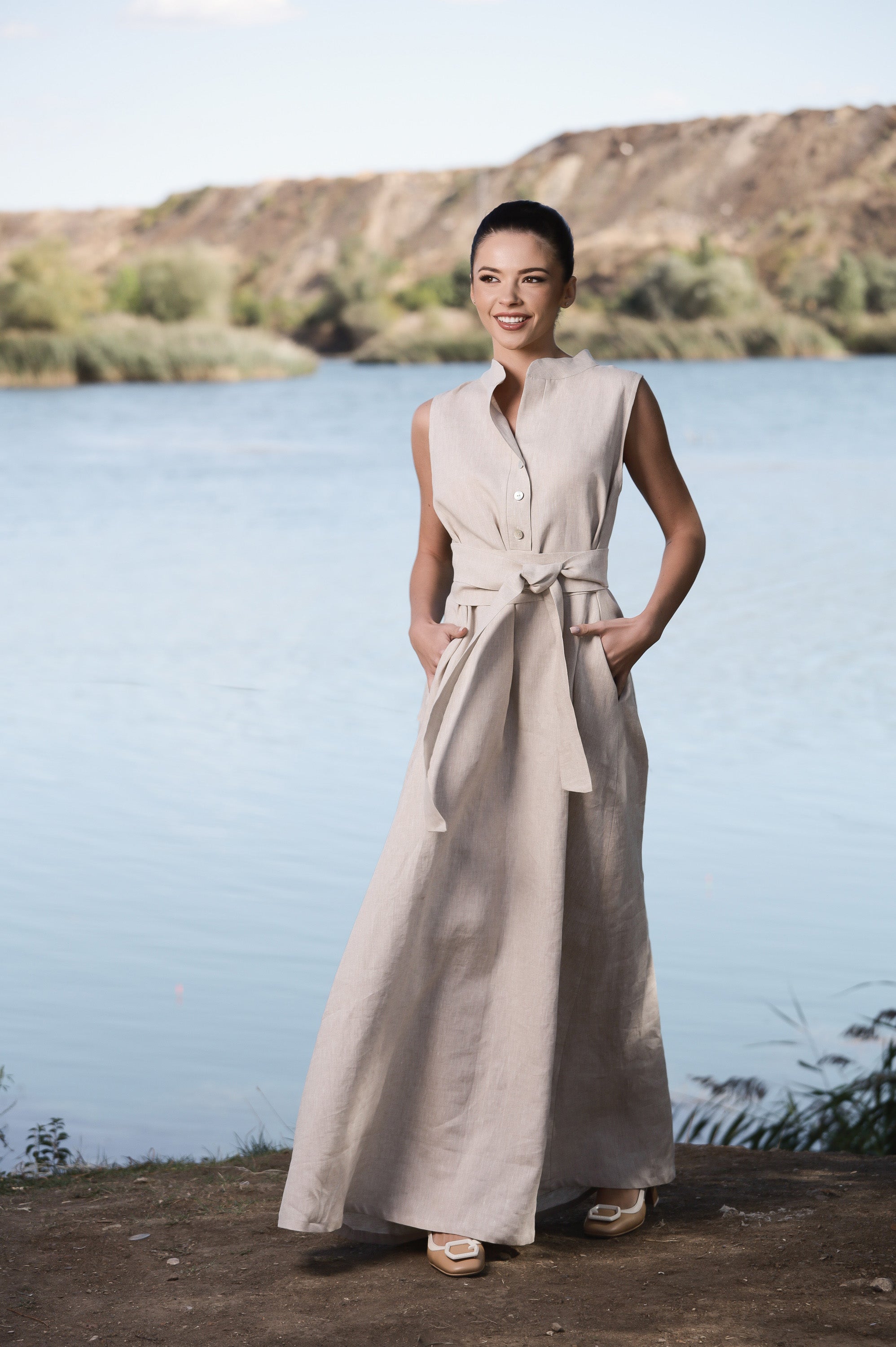 sleeveless linen maxi dress Organic lined silhouette that flows winter outfit ideas. fall Boho Beach Wedding Dresses Select Loafer Size:39