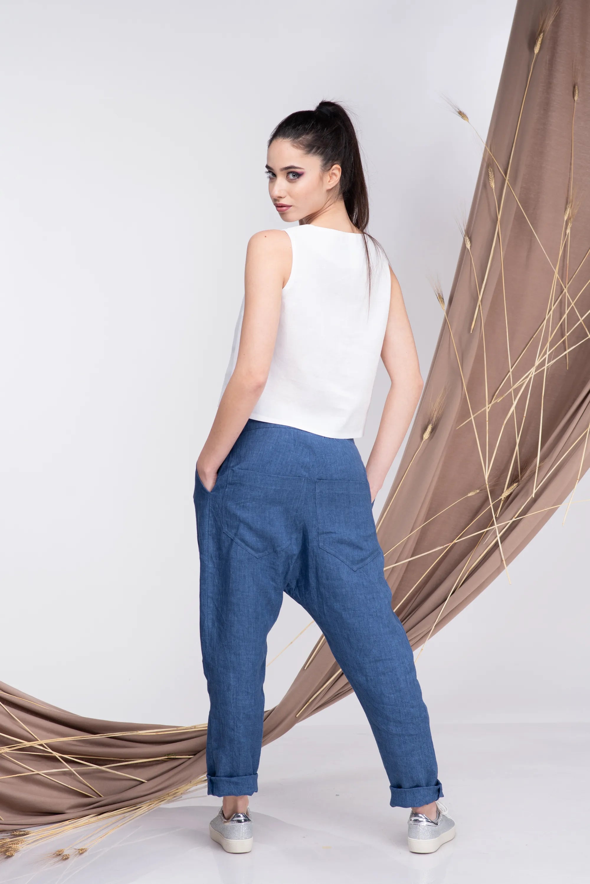 Linen Harem Summer Unisex Pants-Danellys-3.webp