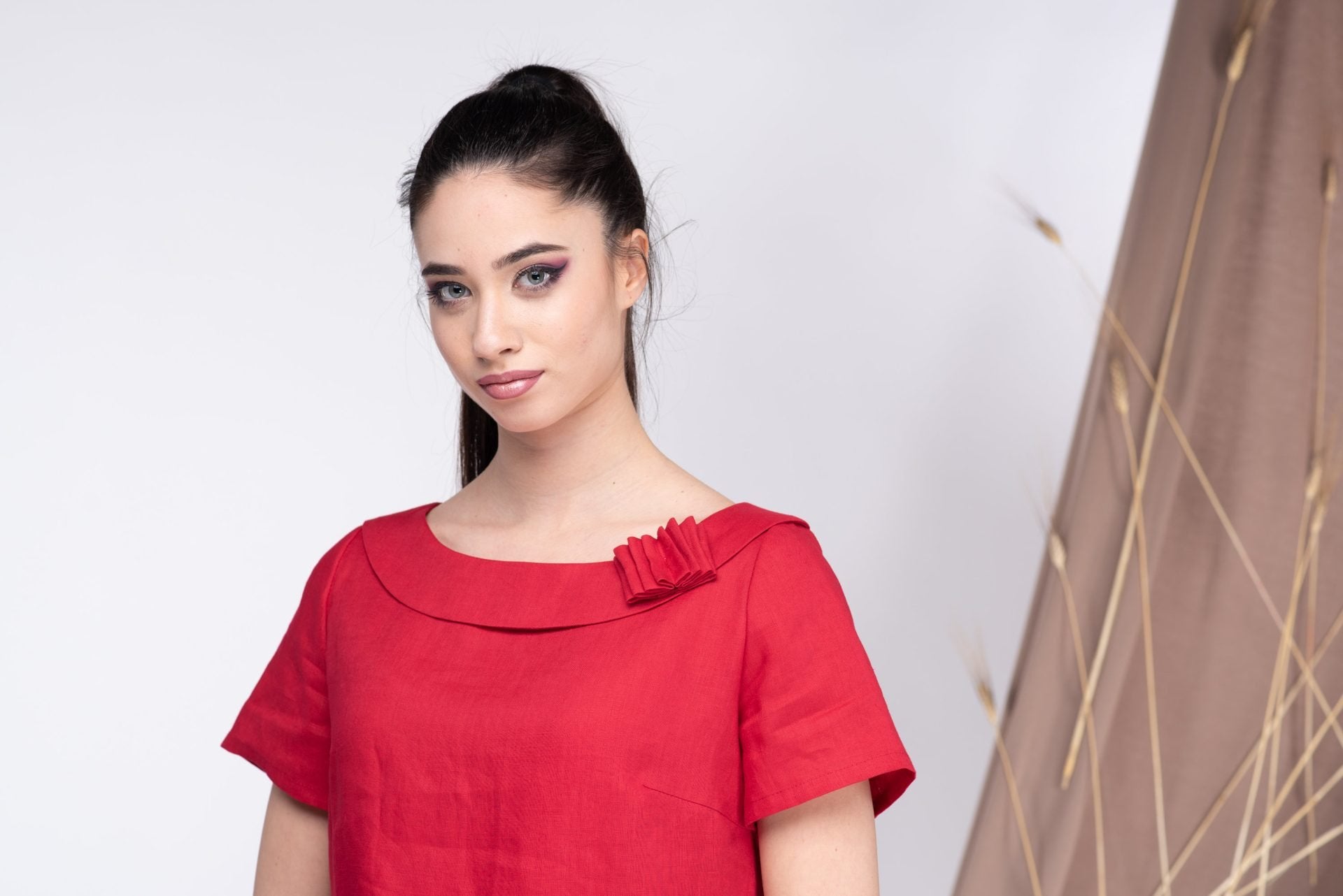 Linen Red Short Sleeve Basic Blouse