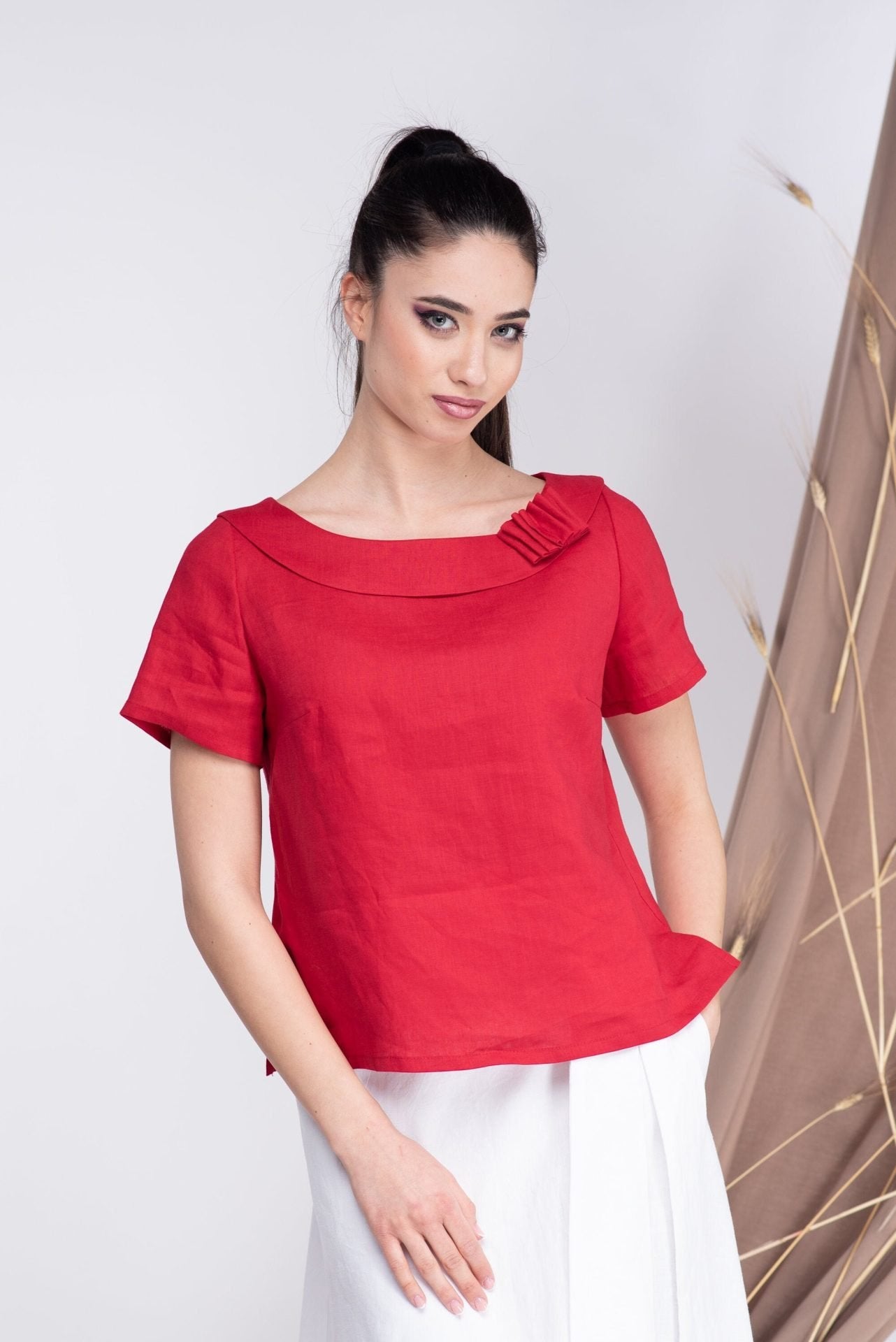 Linen Red Short Sleeve Basic Blouse