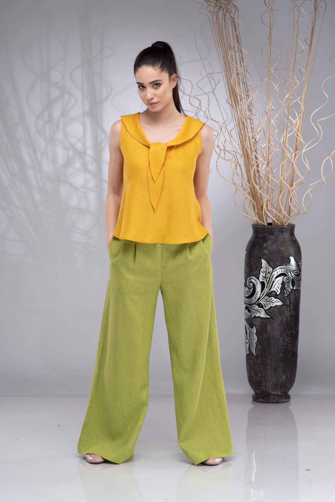 Linen Sleeveless Summer Crop Top