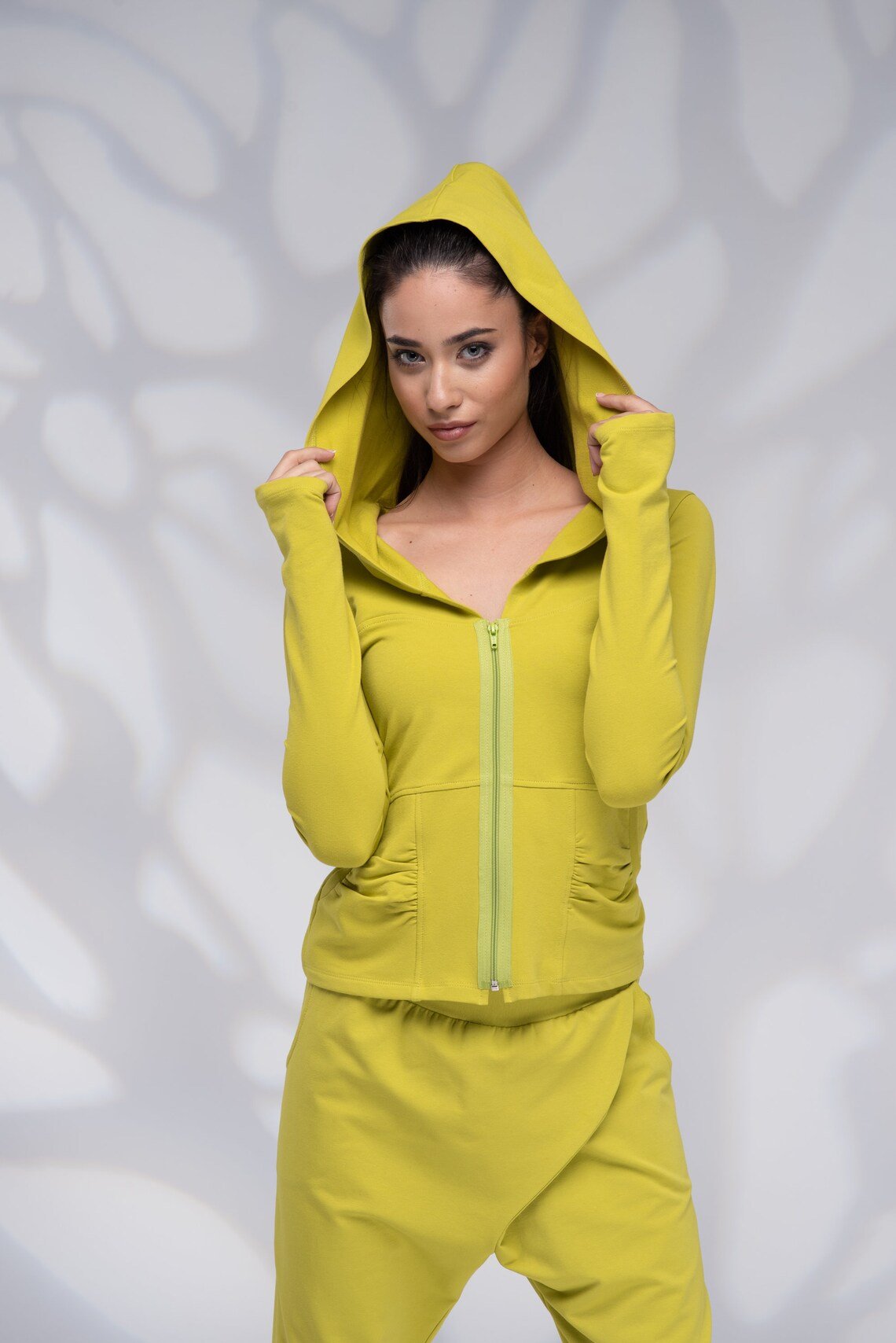 Zip Up Hoodie Fitted Sweatshirt for Women With Thumb Hole Sleeve