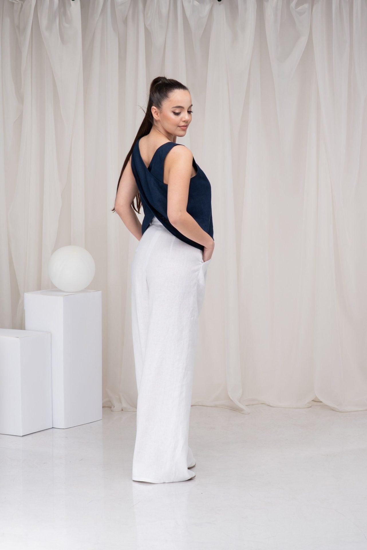 Linen Sleeveless Cross Back Crop Top