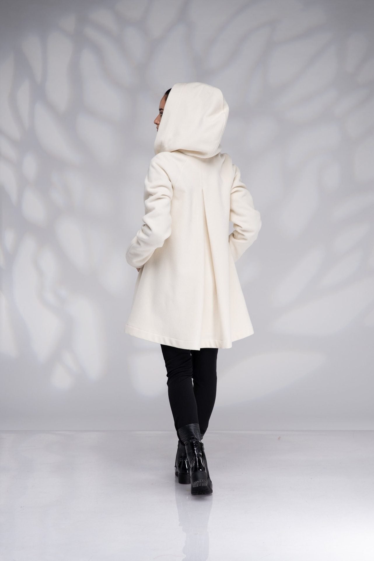 Wool Hooded White Short Swing Coat with Lining
