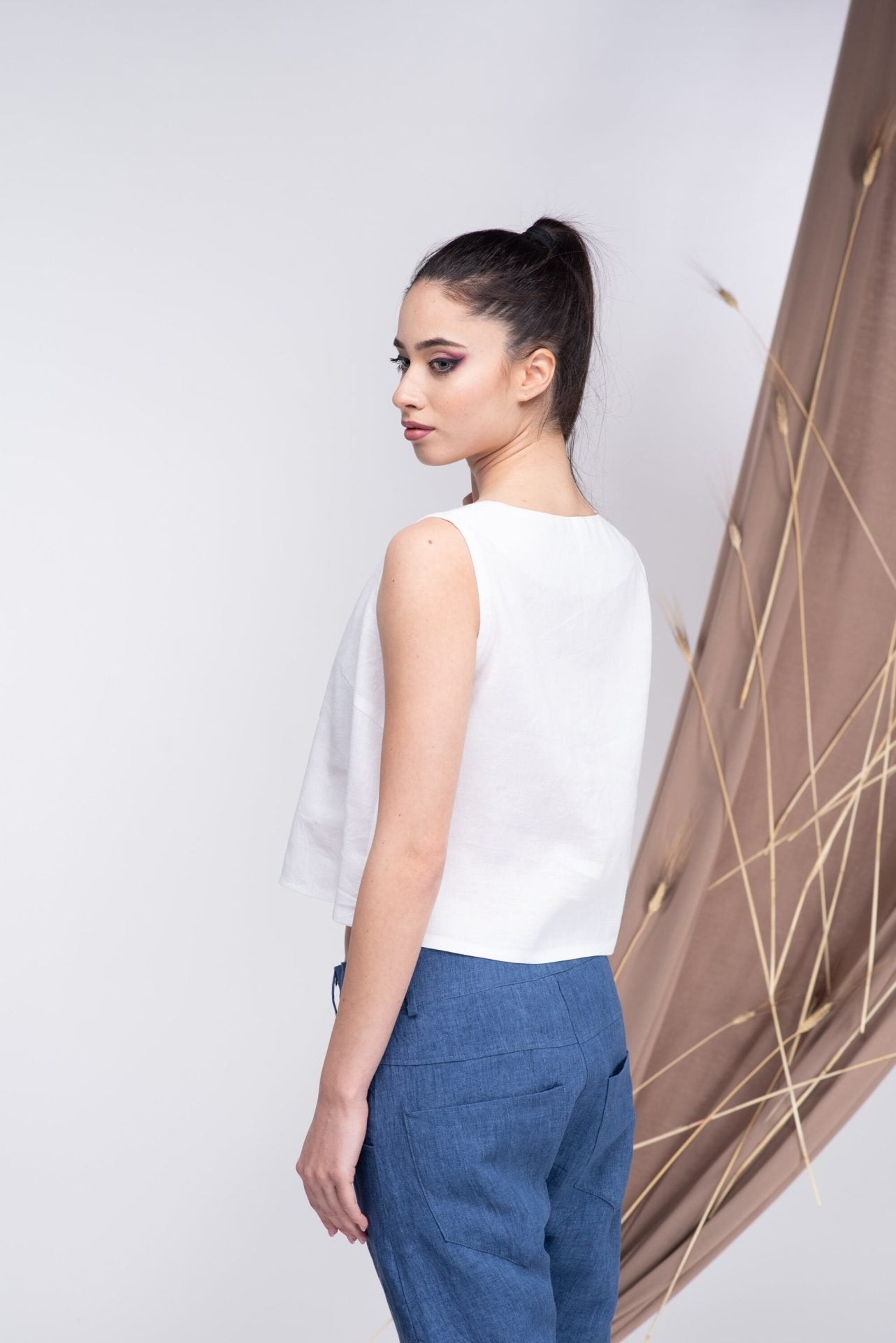 White Linen Basic Crop Top