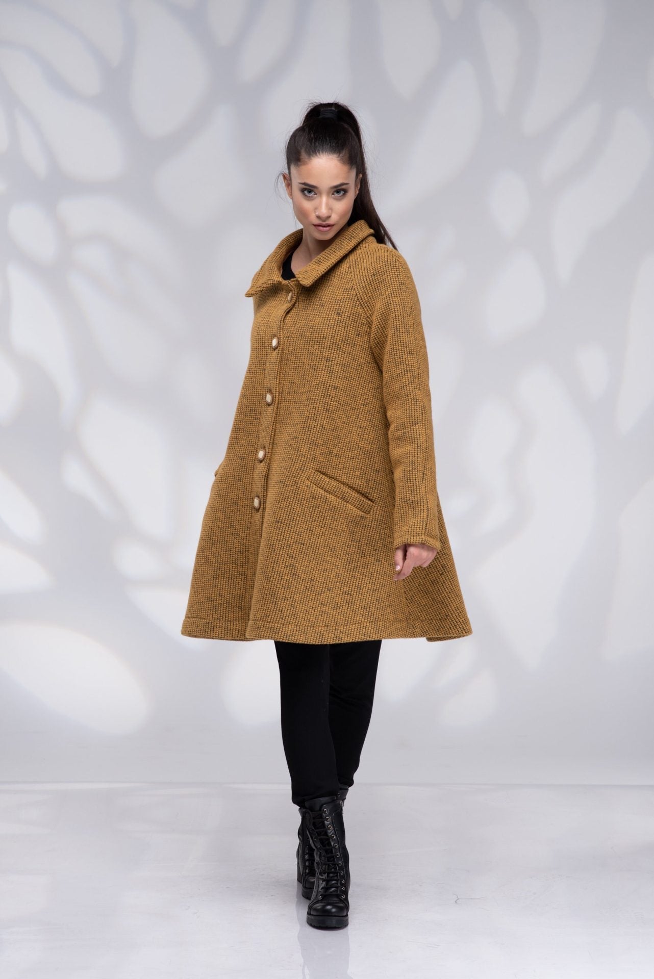 Short Winter Wool Swing Coat with Lining