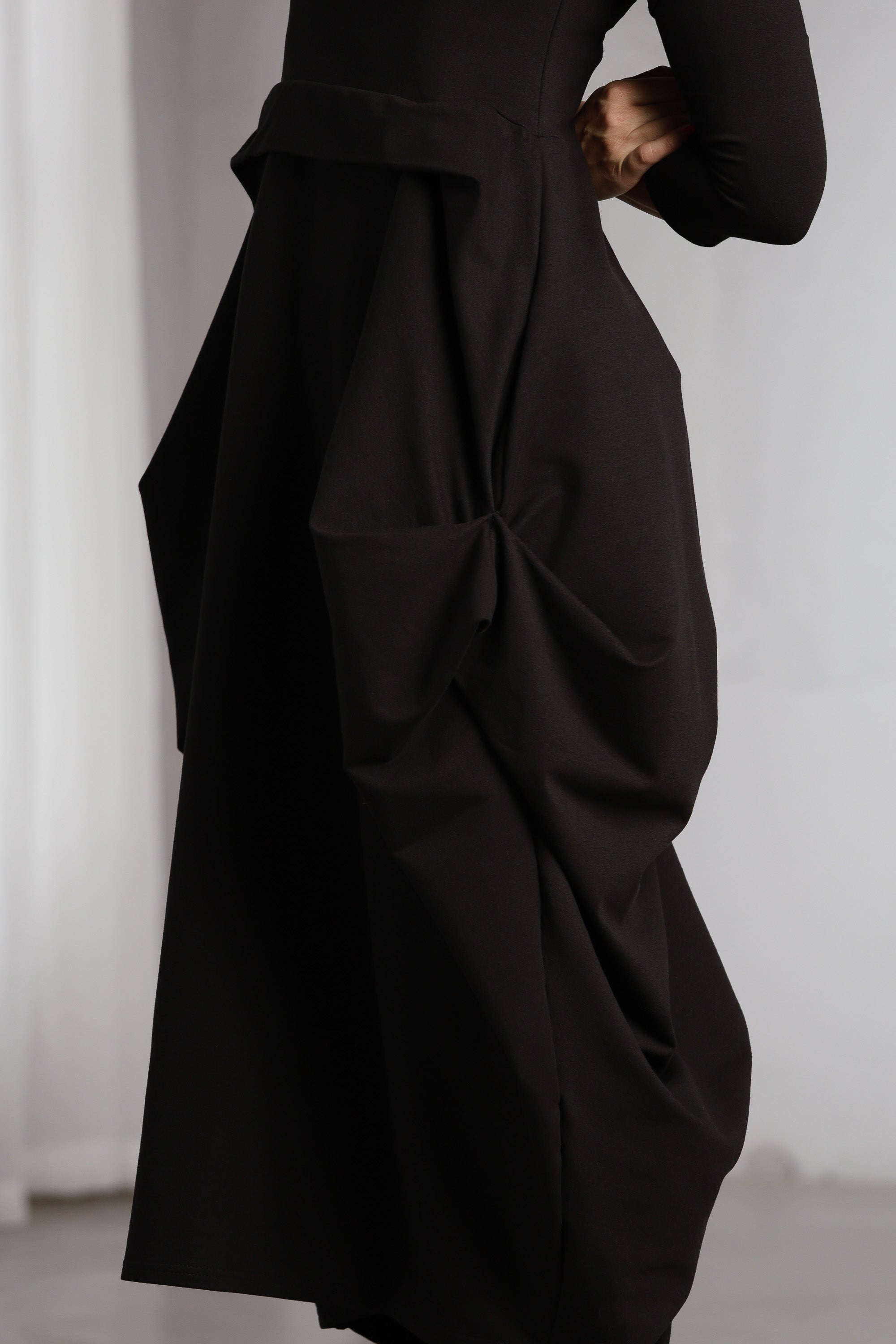 Black Avant-Garde Dress – Sculptural Oversized Midi Dress