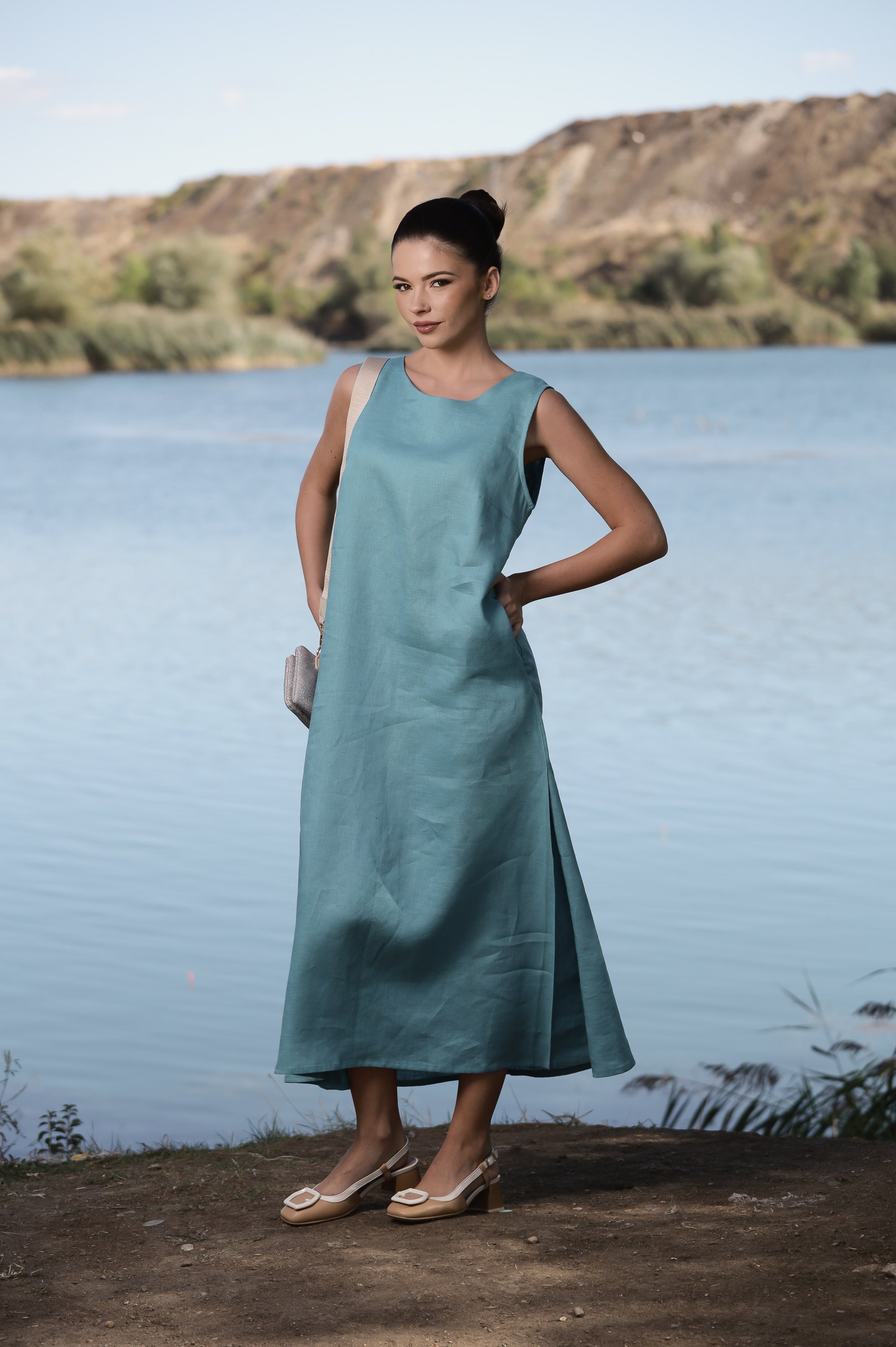 Dusty Blue Linen Midi Dress – Sleeveless Everyday Summer Dress