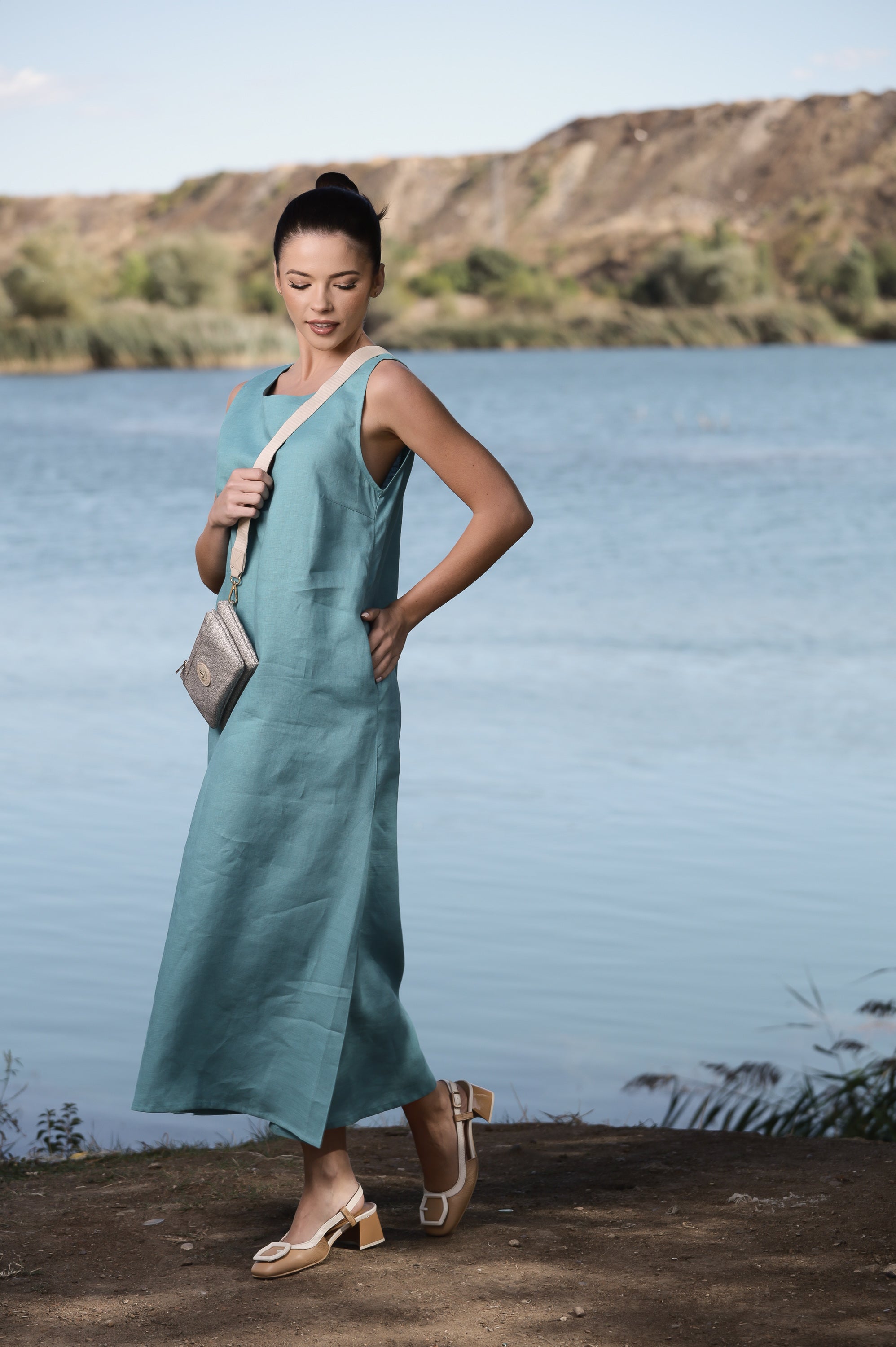 Dusty Blue Linen Midi Dress – Sleeveless Everyday Summer Dress