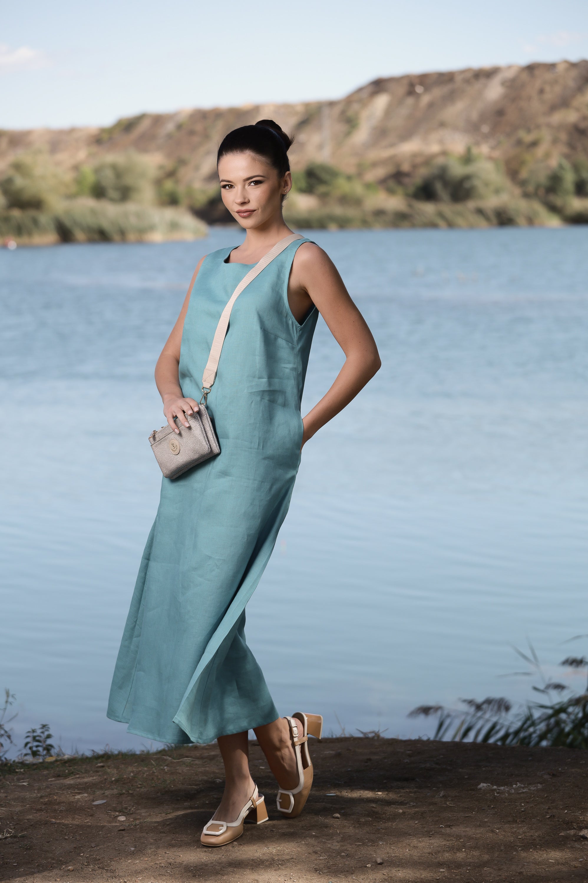 Dusty Blue Linen Midi Dress – Sleeveless Everyday Summer Dress