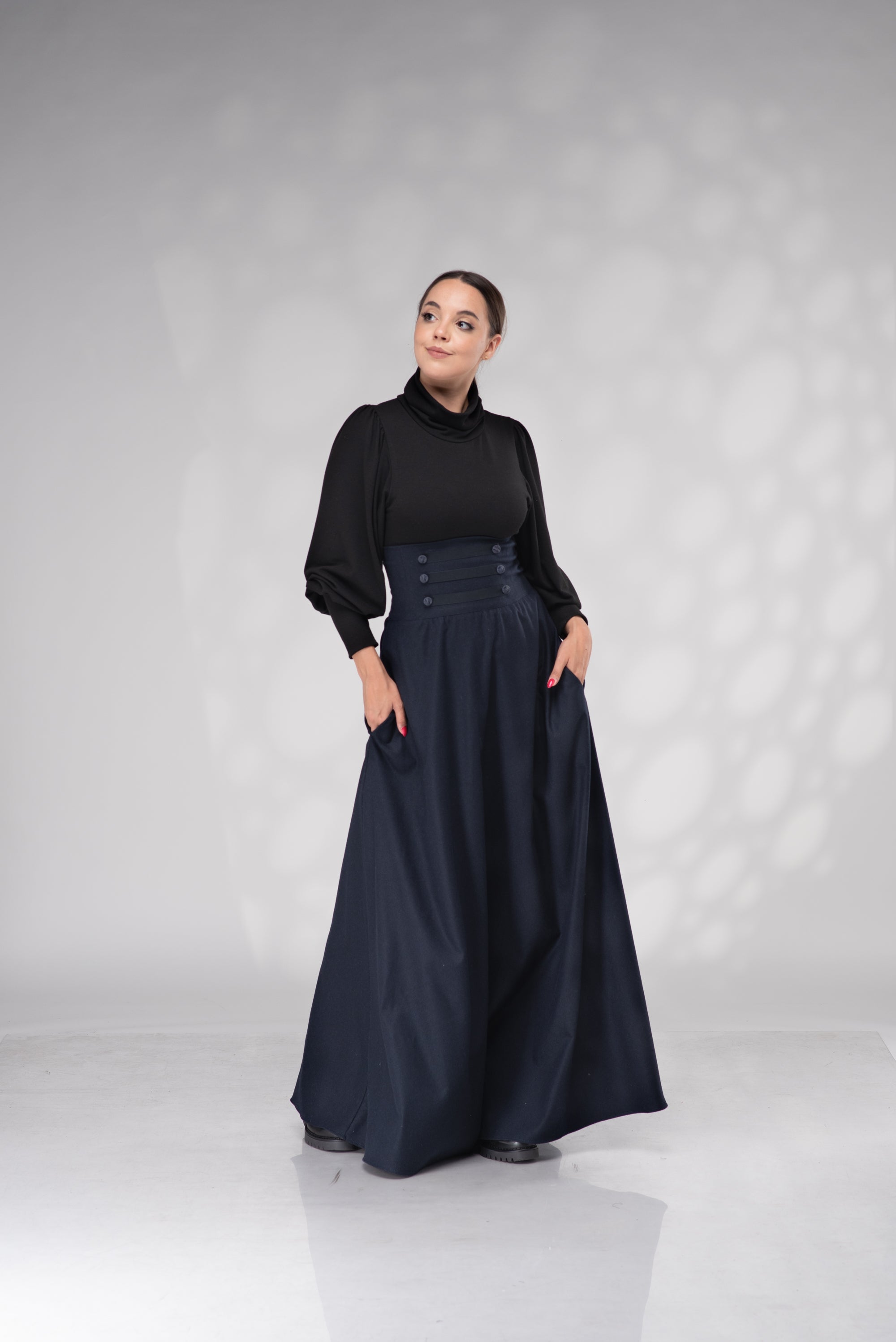 High Waist Maxi Skirt – Elegant Full Length Skirt with Pockets