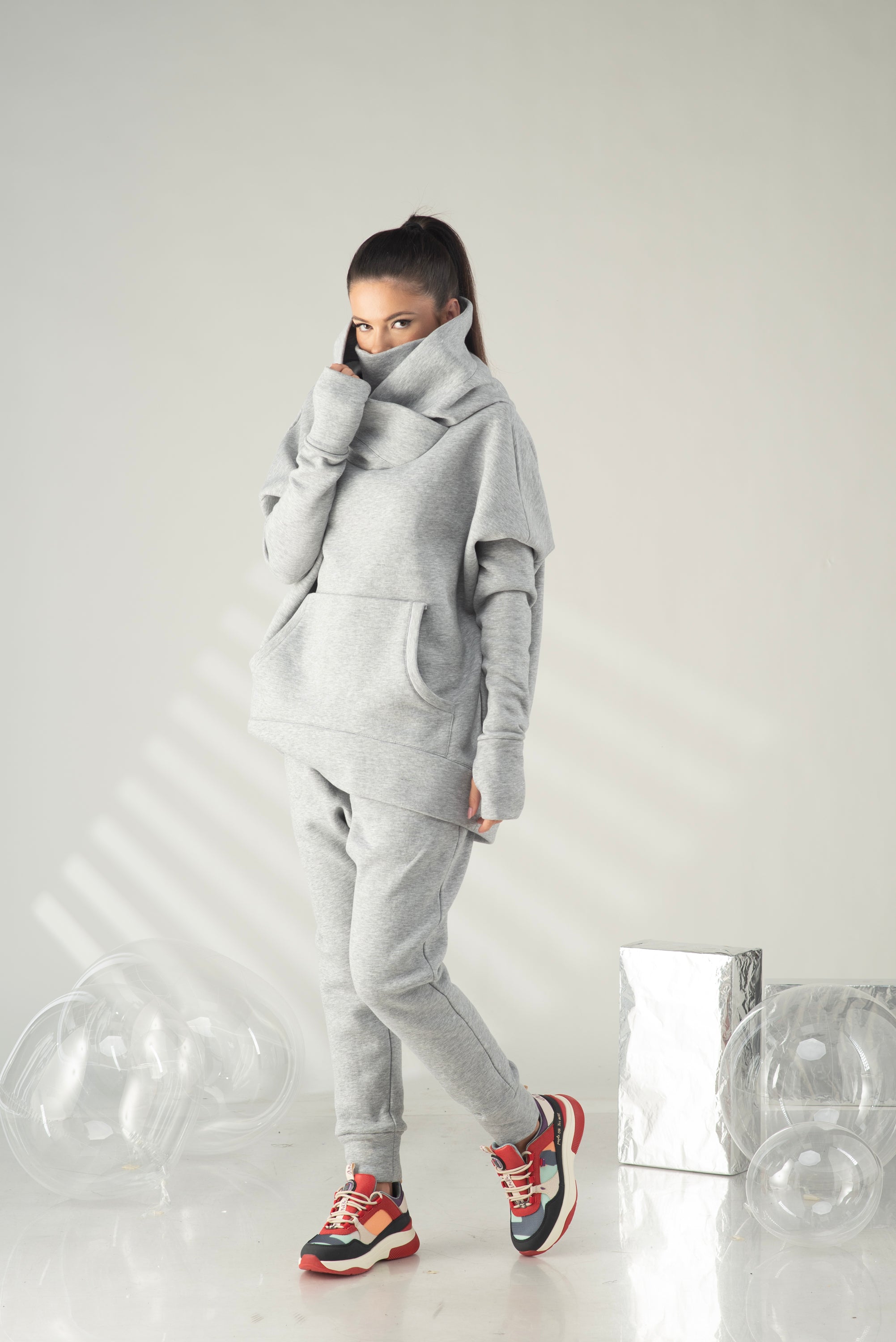 Oversized Hooded Sweatshirt Set – Cozy Statement Loungewear