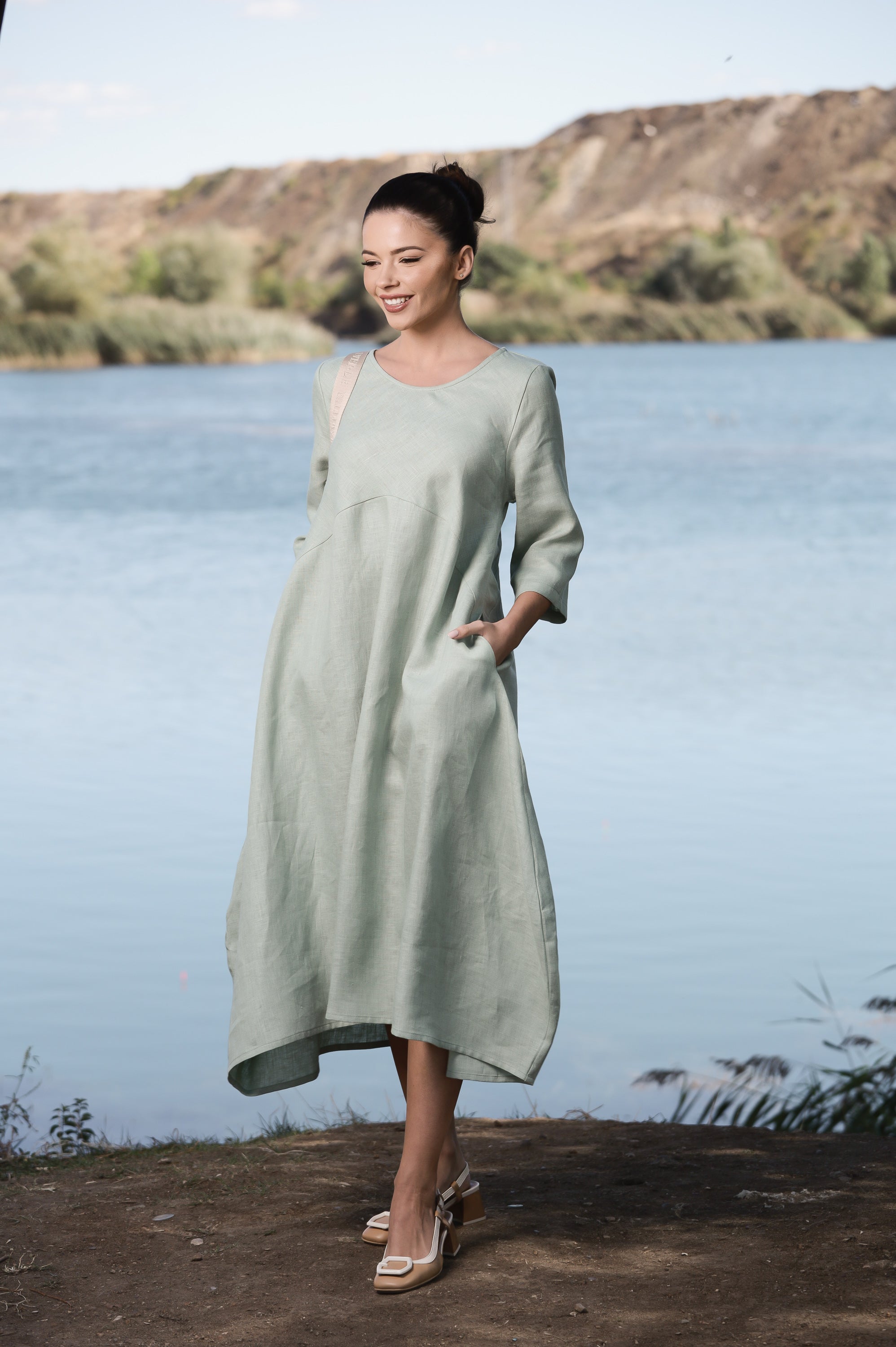 Summer Plus Size Linen Maxi Dress with Long Sleeves